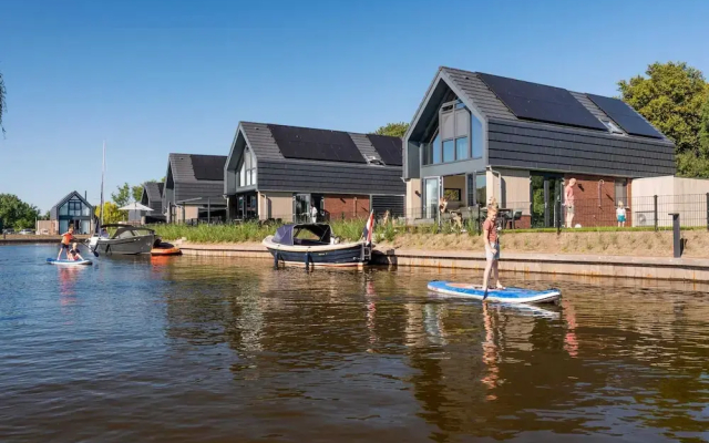 Luxury Villa Near the Frysian Water