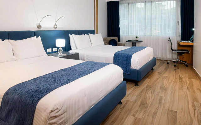 Wyndham Guayaquil Puerto Santa Ana