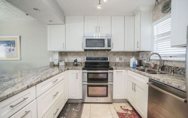 Sailfish Townhomes by Panhandle Getaways