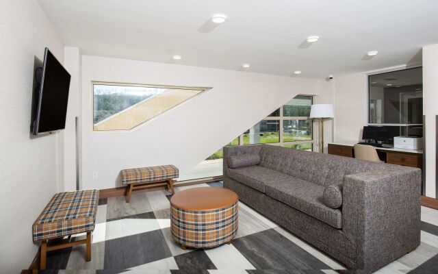 Pomeroy Hotel Fort McMurray