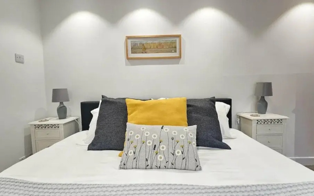 Y Llofft - 1 Bedroom Apartment - Llanrhidian
