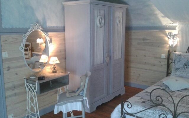 Chez Lila des bois
