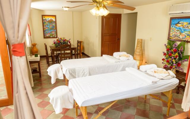 Apoyo Resort & Conference Center