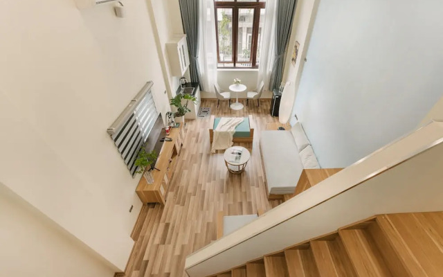 Tamundi Homestay Train street view