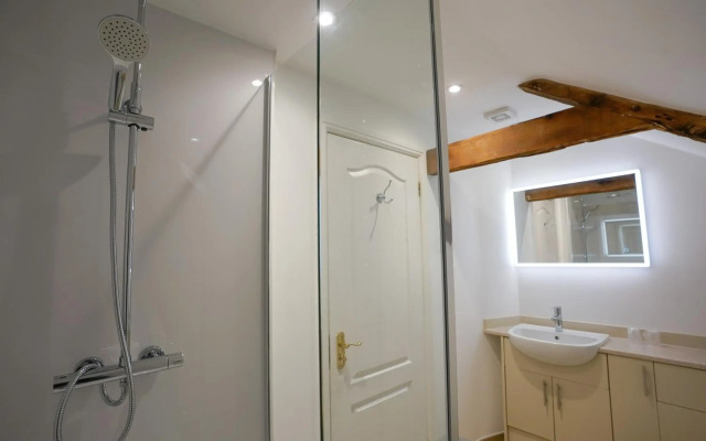 Waveney House Hotel