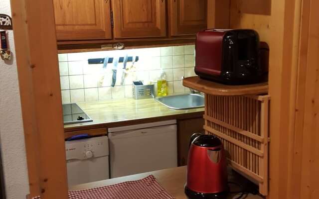 Studio Les Ménuires 3 Vallées - Ski aux Pieds