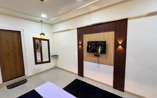 Hotel The Grand Near Maninagar Railway Station Ahmedabad