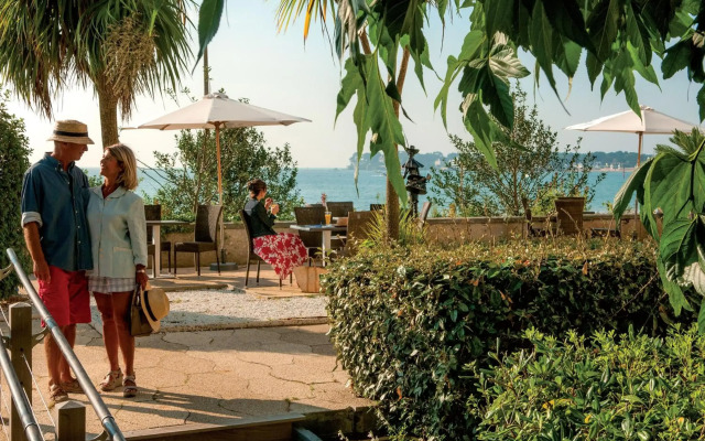 Hôtel Vacances Bleues Villa Caroline