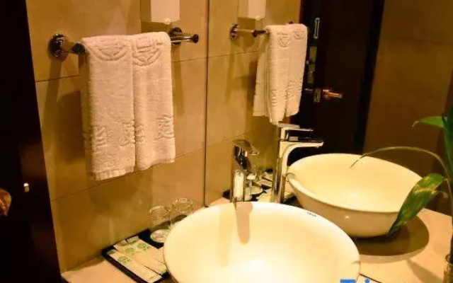 Taian Hotel