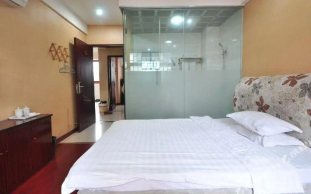 Chaohu Jiangnan Hotel