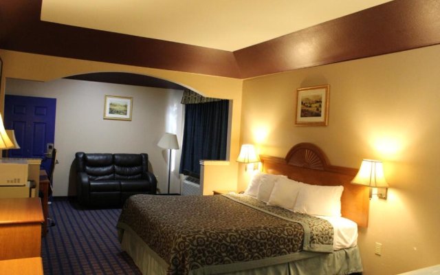 Sapphire Inn & Suites