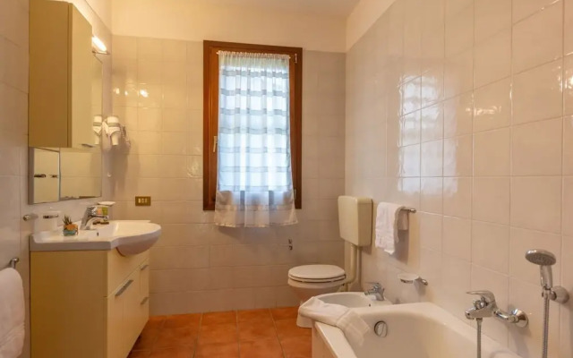 Villa in Albarella With Private Pool & Beach