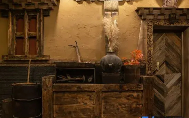 Nuolin Homestay (Daocheng Yading)
