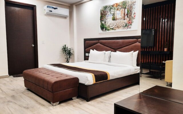 Hotel Sai Village Cyber Park in Gurugram, India from 78$, photos, reviews - zenhotels.com