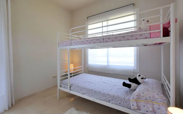 Beautiful Apartment in Estepona With Sauna