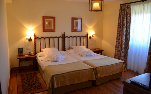 Parador De Verin