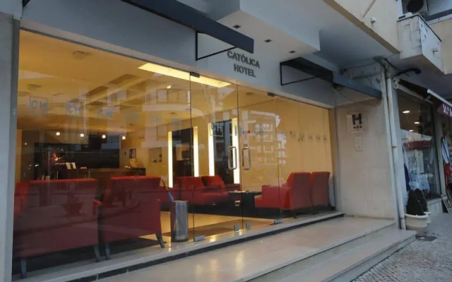 Catolica Hotel