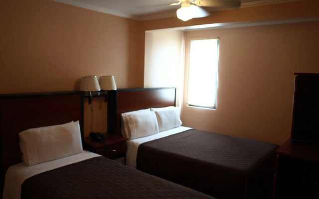 The Palm House Inn