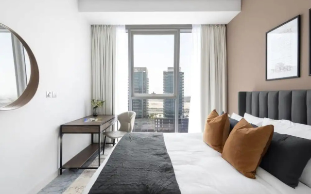 Silkhaus Canal Views Gorgeous 1BR Pool Access - Apartment in ดูไบ - Photo 4