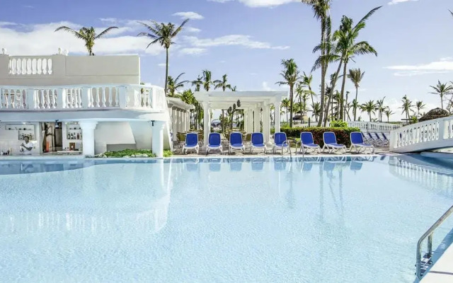 Hotel Camino del Mar