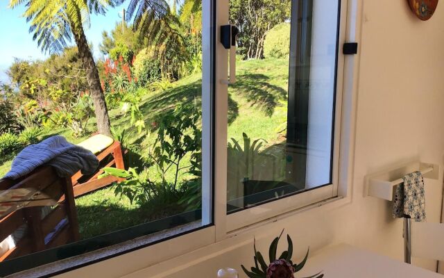 House with One Bedroom in Ponta Do Pargo, with Wonderful Sea View, Furnished Garden And Wifi - 20 Km From the Beach