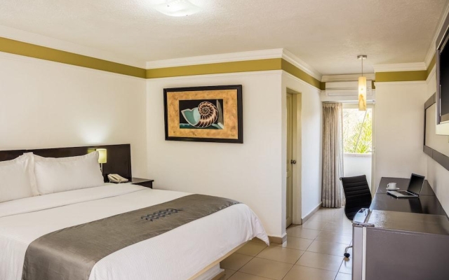 InHouse Hotel León