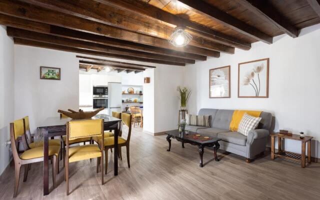 Villa Rural La Zarza by Sunkeyrents