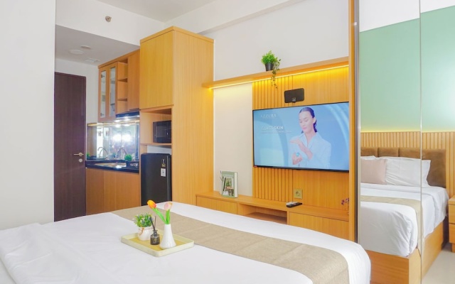 Soft Toned Studio At Transpark Cibubur Apartment