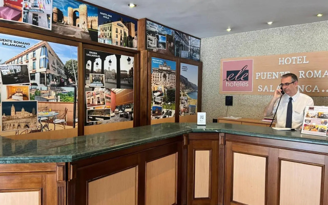 Hotel Ele Puente Romano