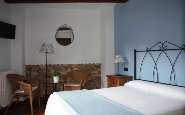 Hotel Mesón del Gallo