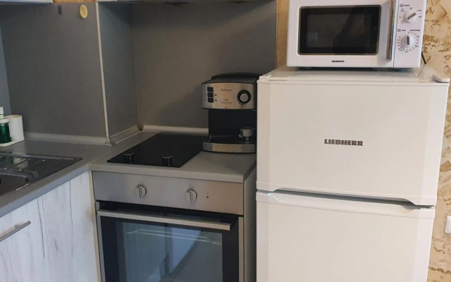 Colonel apartment 954