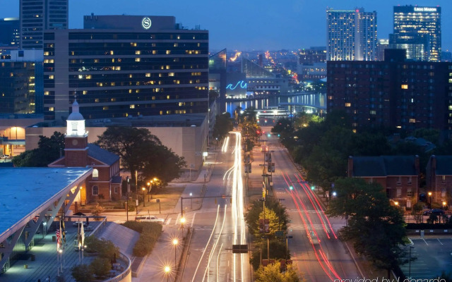 Sheraton Inner Harbor Hotel