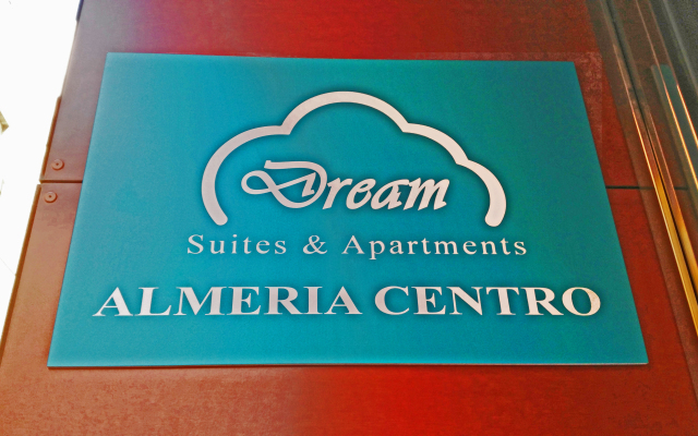 Dream Suites & Apartments Almera Centro