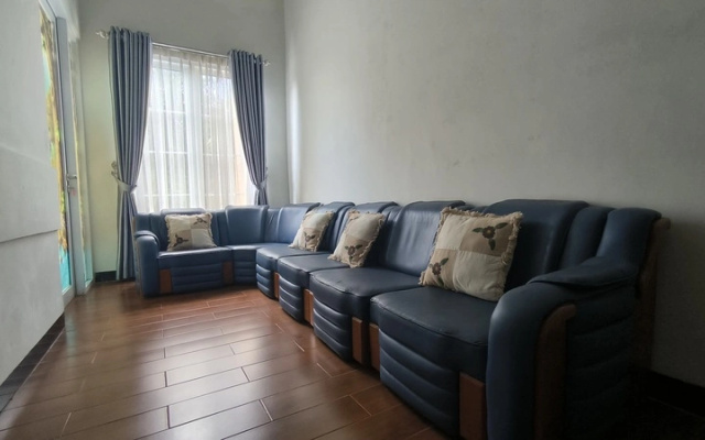 Pasadena House Syariah – Guest Rooms – Semarang