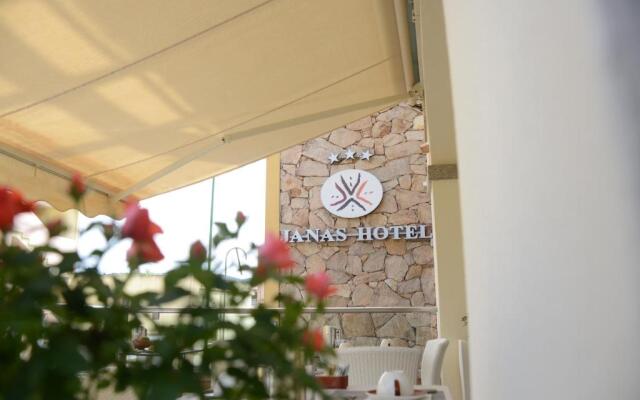 Janas Hotel