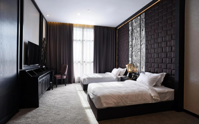 Vangohh Eminent Hotel & Spa