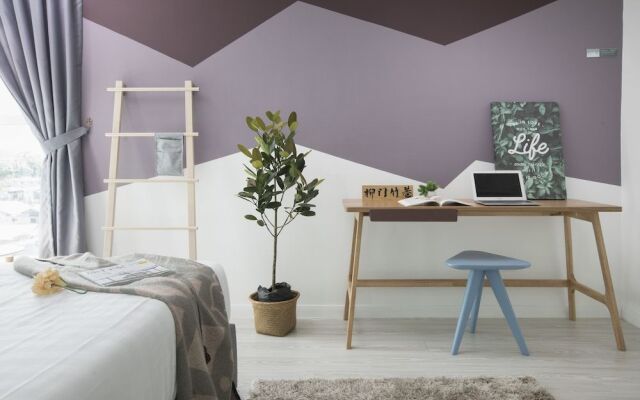 Family Pad near Mall