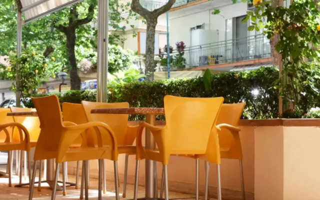 Hotel Arno