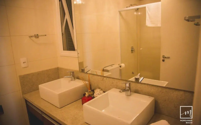 Apto Luxo 400m Rua Coberta! 3 quartos