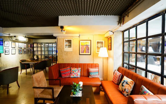 Bloom Boutique - Bandra