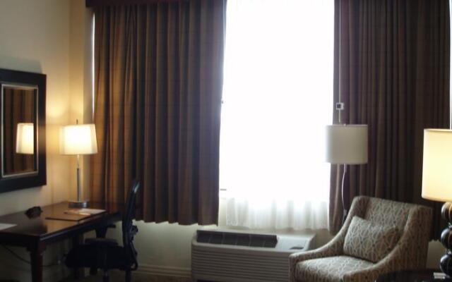 Crowne Plaza Cincinnati North