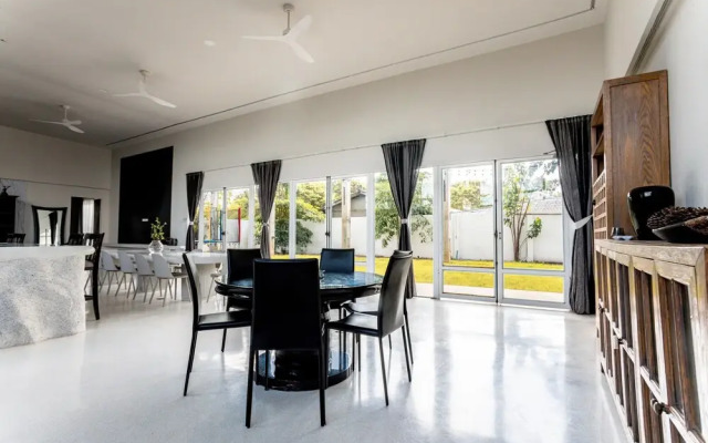 Rocka villas