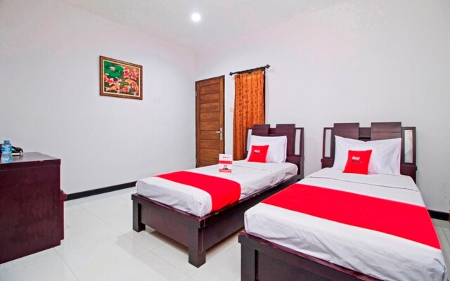 RedDoorz Plus Near ITC Fatmawati