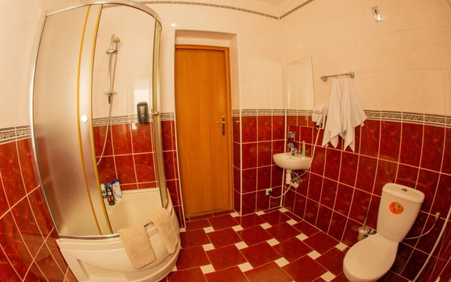 Grand Hostel