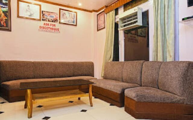 POP 83023 Hotel Sukh
