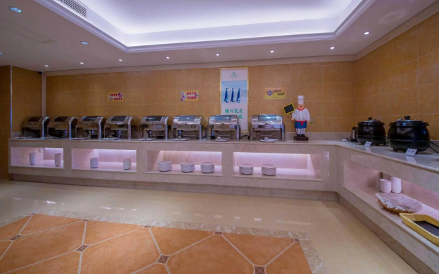Vienna International Hotel (Yichang Gezhouba Huaxiang Branch) — фото 2