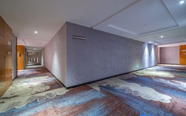 Yeste International Hotel (Baise High-Speed Railway Station)