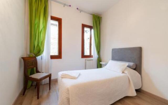 Tiziano Apartment