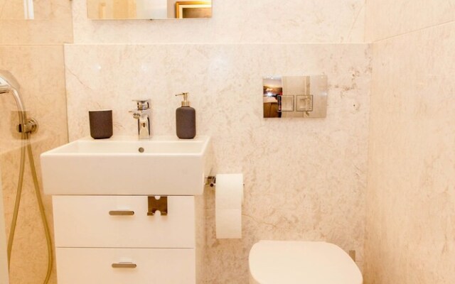 A Chic Kolonaki Apartment in Central Athens