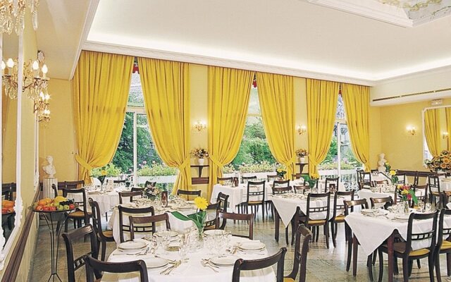 Hotel Excelsior